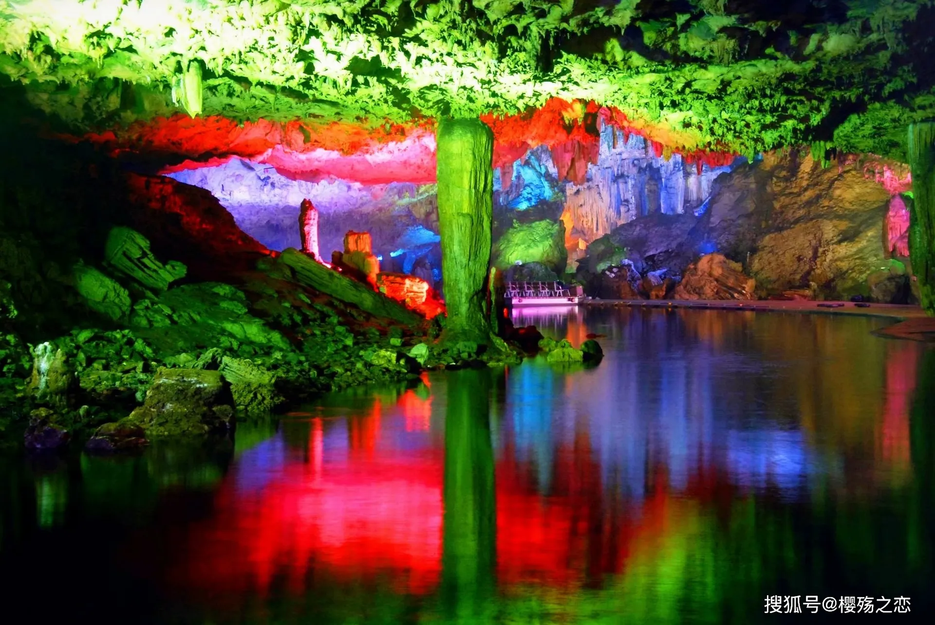 本溪水洞景区2.jpeg