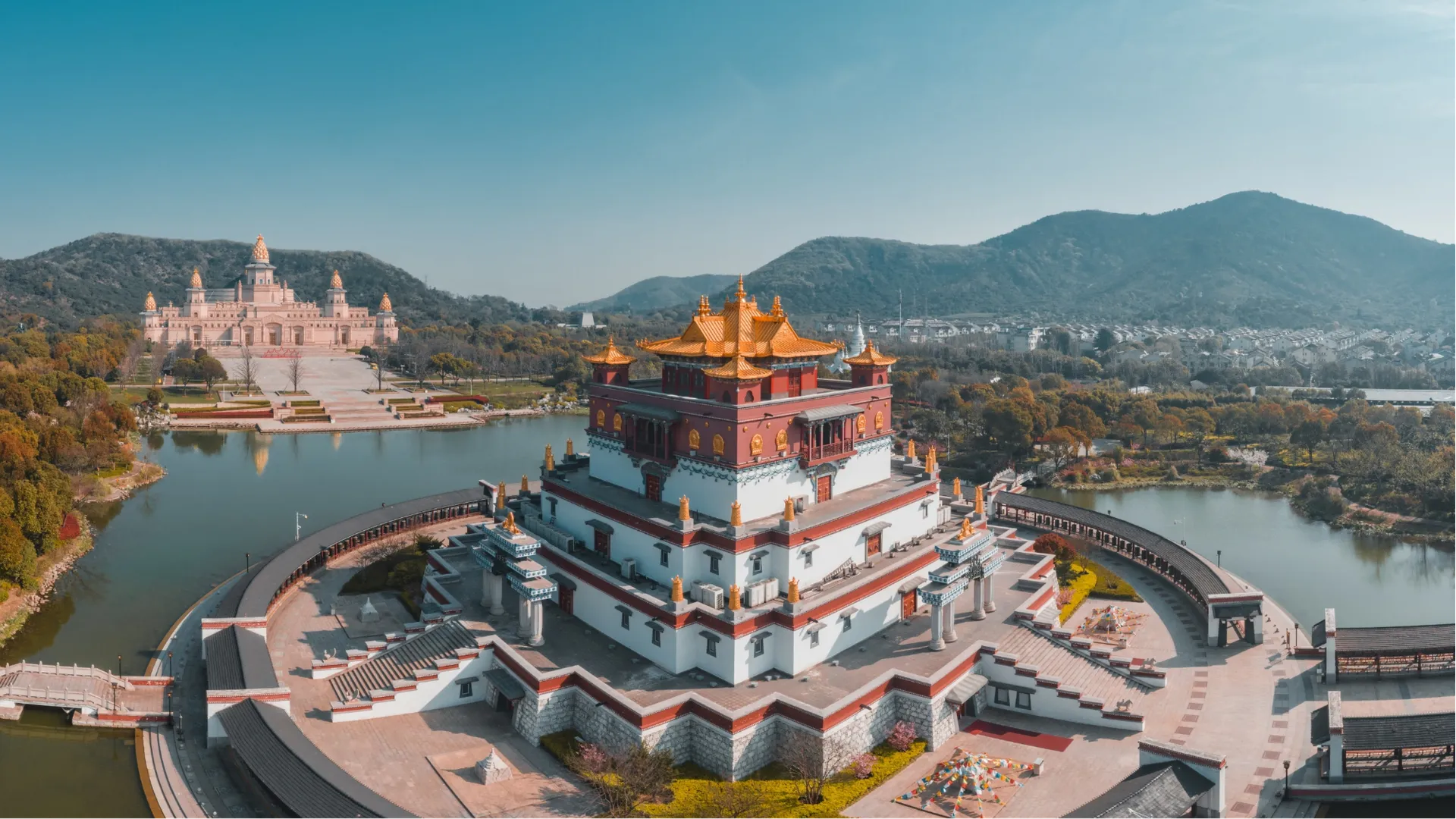 灵山胜境2.png